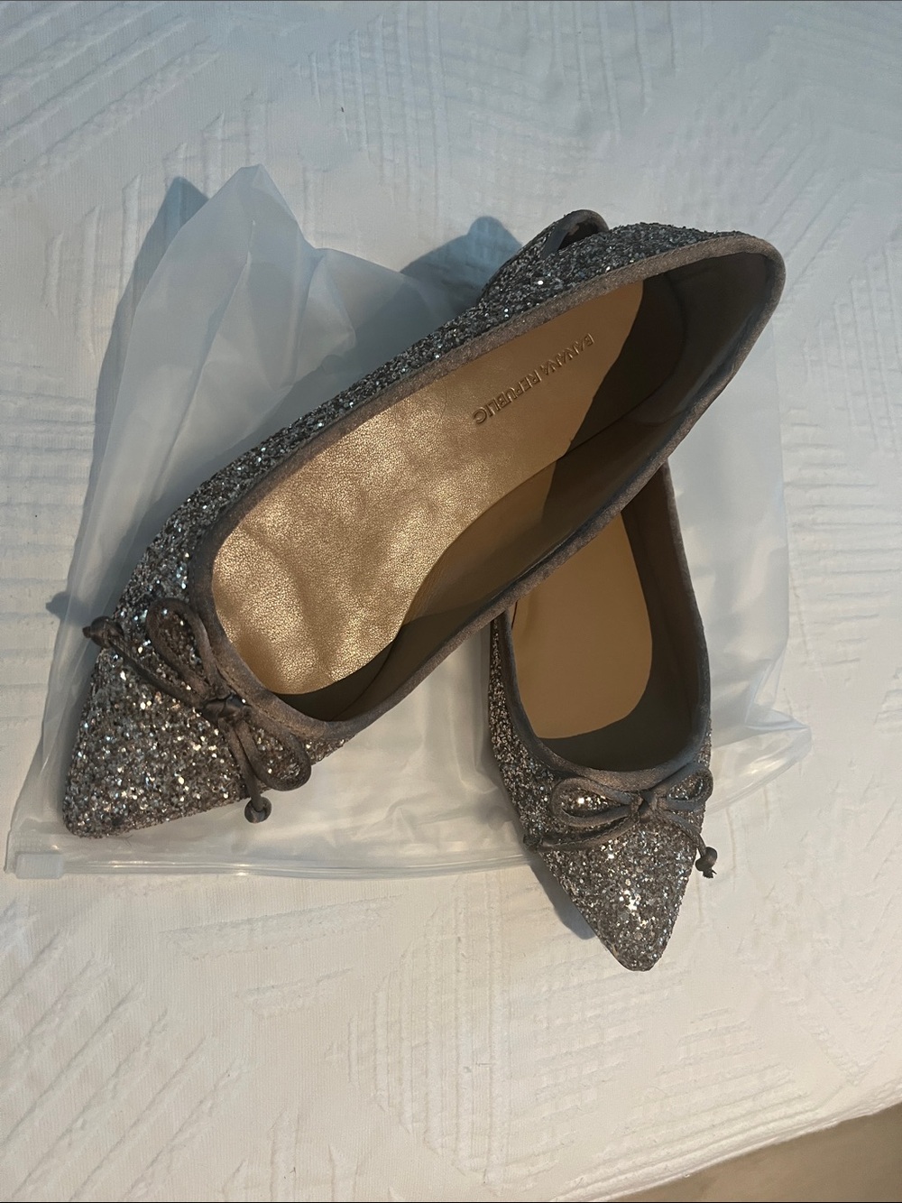 Banana Republic Gold Glitter Pointed Toe Ballet Flats with Bow